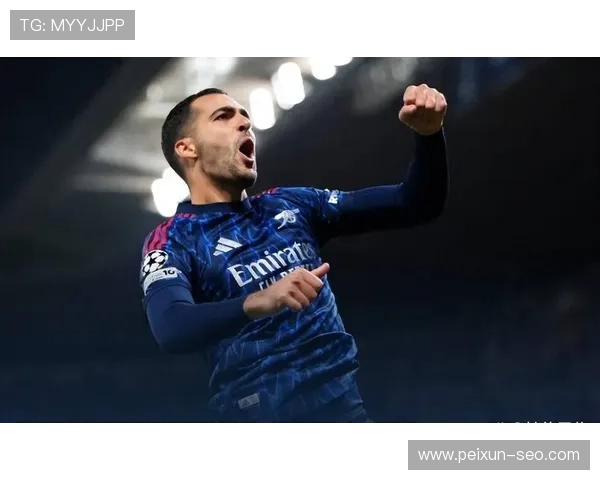 梅里诺双响助阿森纳三球完胜布拉格斯拉维亚喜迎十连胜